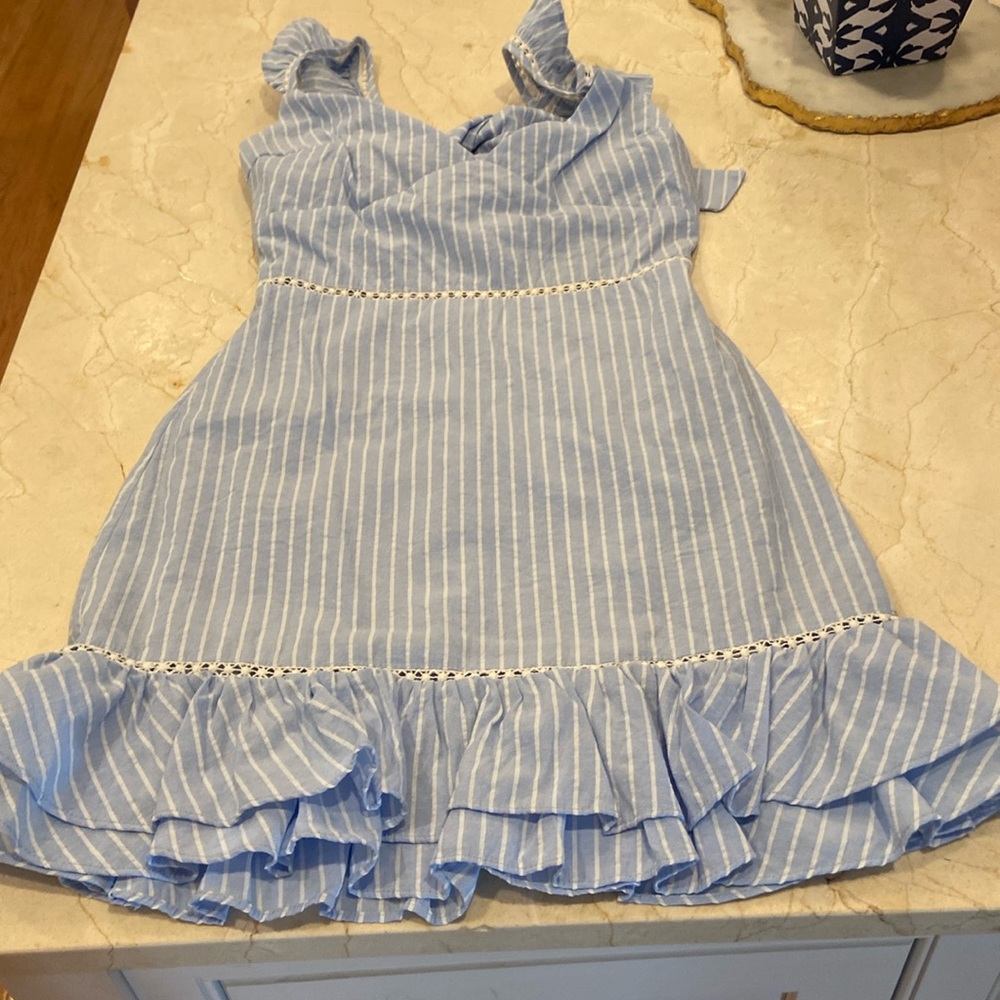 Cute Tie Back Dress!!